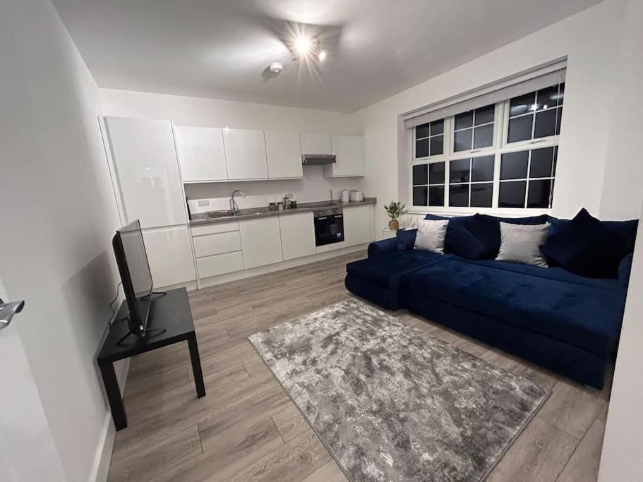 1 Bed High Quality Modern Flat Daire Edgware Dış mekan fotoğraf